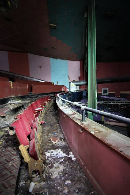 Colour auditorium
